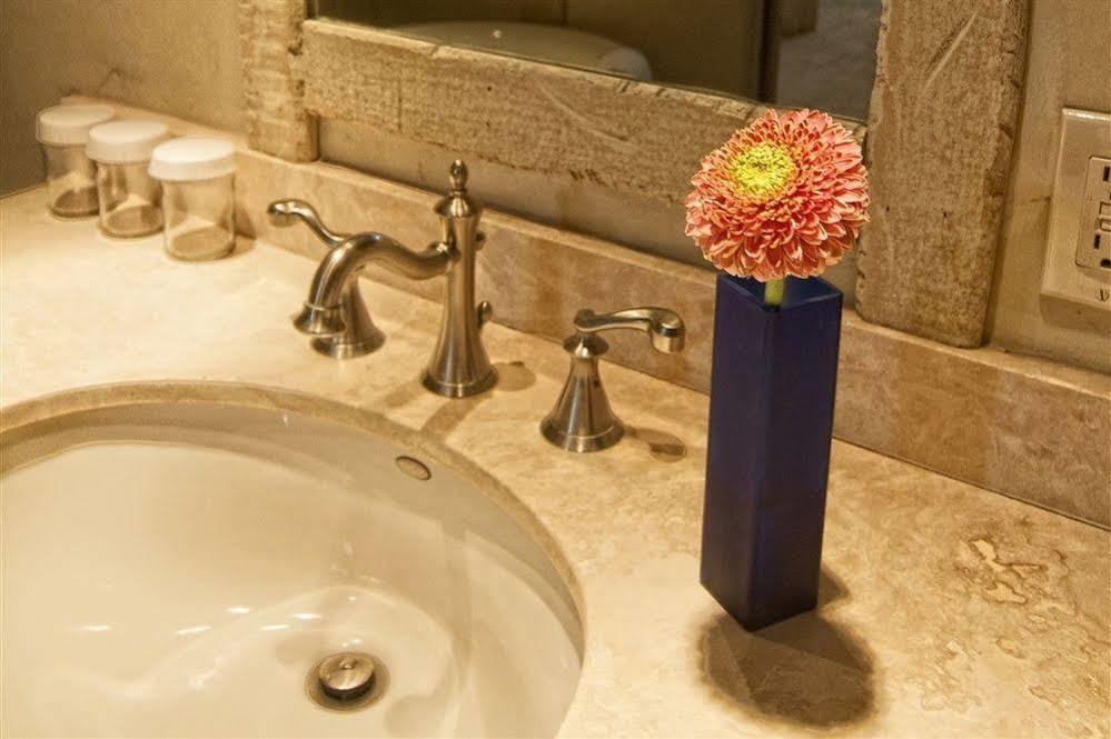 Monte Verde Inn Carmel-by-the-Sea ภายนอก รูปภาพ